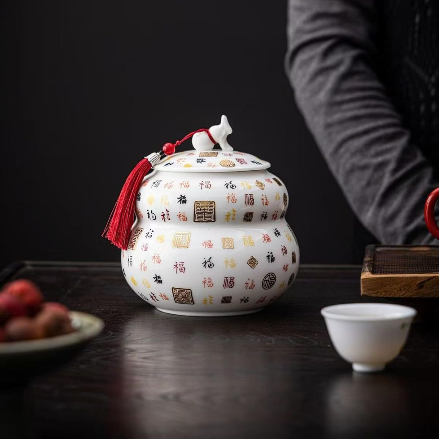 Chinese Style White Porcelain Tea Canister Sealed Storage Tank Home Tea Set Accessories