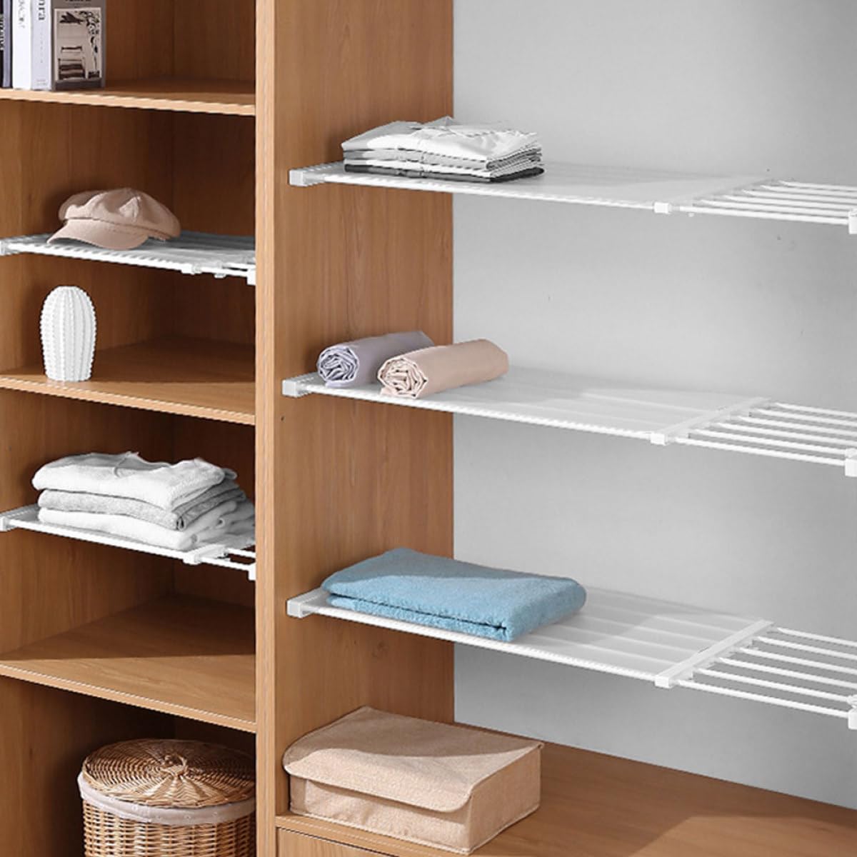 Divisor Organizador de Armario Extensible sin Clavos 50-80 Cm X 24 Cm, Estante Plástico Ajustable para Ropa, Estante Separador para Dormitorio y Baño, Almacenamiento Práctico