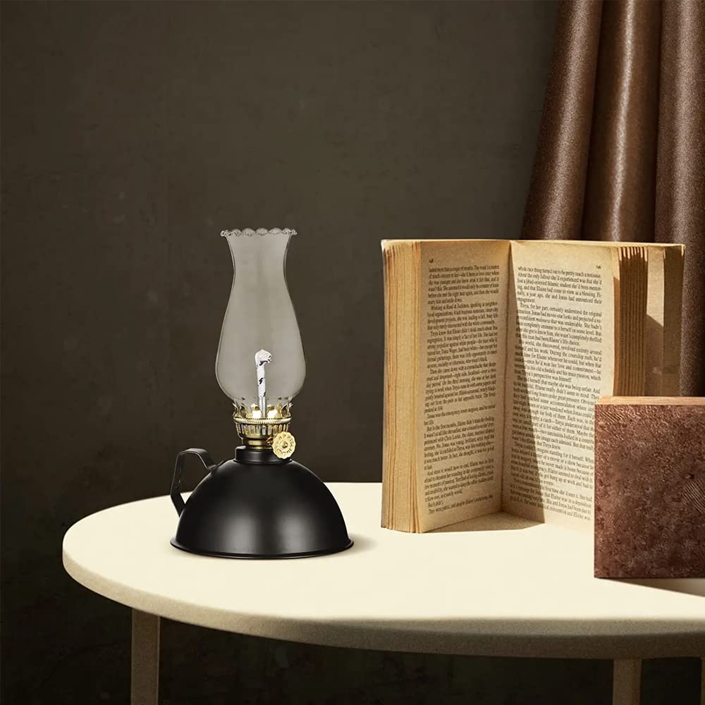 Petroleumlampe, schwarz matt geölte Lampe mit Griff aus Eisenblech, Ölkanne – Retro-Öllampe, brennende Laterne, antike Kerze, Petroleumlampe für zu Hause, Notfall, Camping, Zeltlampe