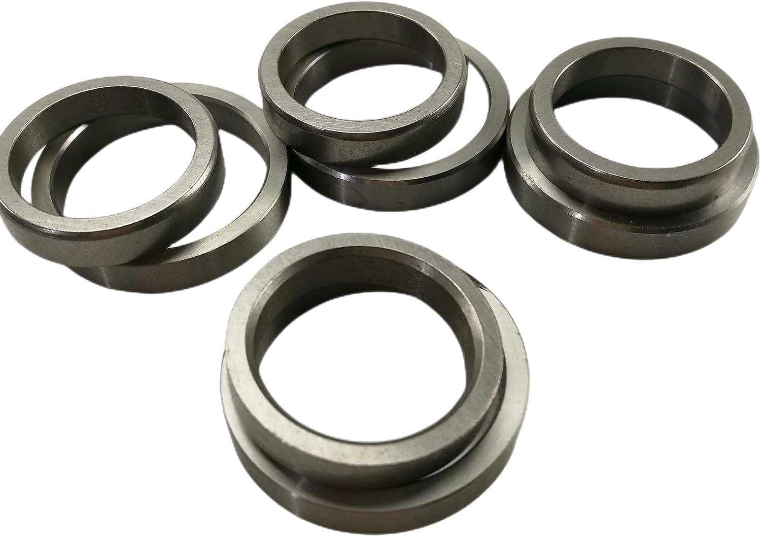 V2607 1 Set Valve Seat 11025-15784 11025-15785 Fits For Kubota V2607 Engine