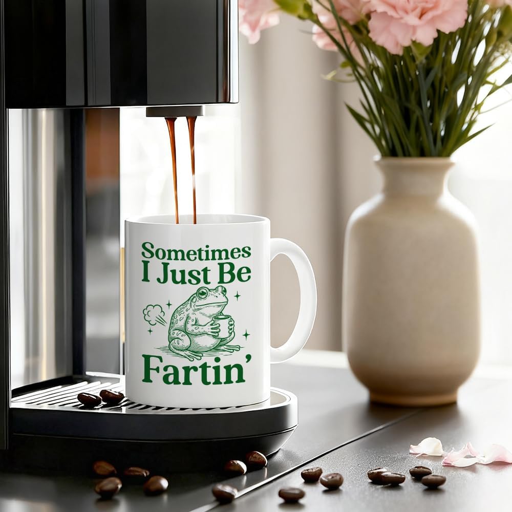 Sometimes I Just Be Fartin Frog Ceramic Coffee Mug for Women Men image 5