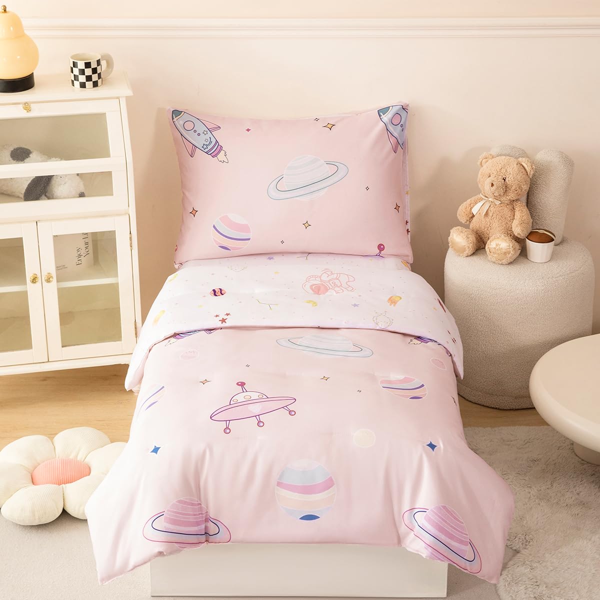 STYHO Space Toddler Duvet Cover 2 Pieces Cartoon Reversible Pink Planet Rocket Bedding Sets for Cot Bed Soft Breathable Girls Duvet Set including Zipper Closure(Space