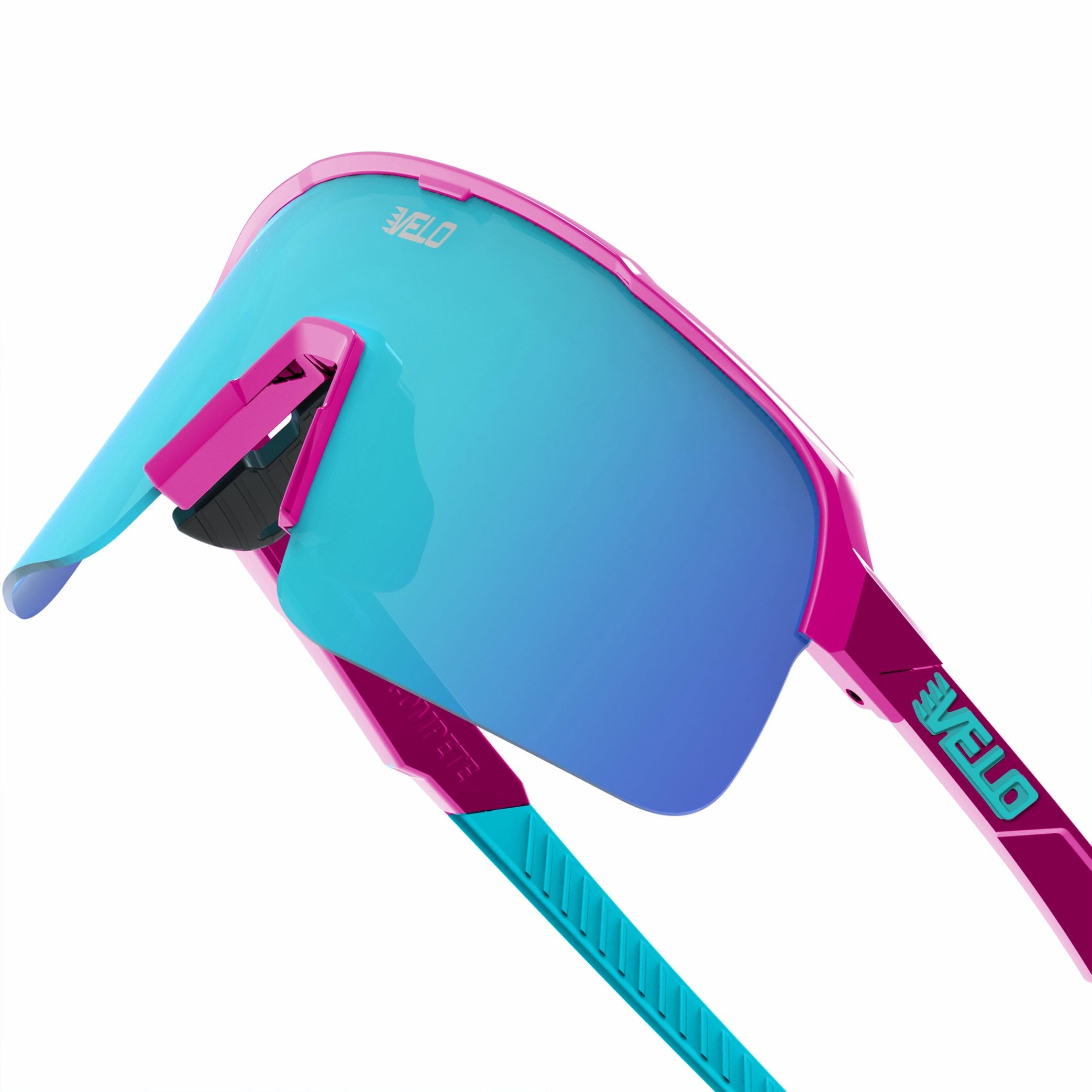 VELO Shades - Slider - Baseball/Softball Sonnenbrille - von Jax beim Bullpen Training
