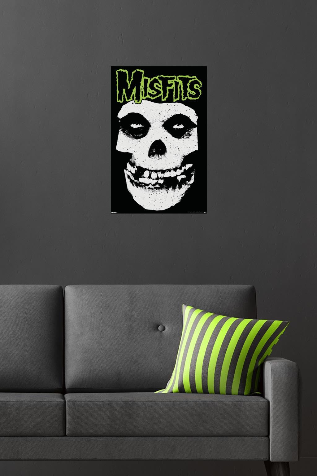Amazon.com: Misfits - Classic Fiend Splatter Wall Poster, 22.4L