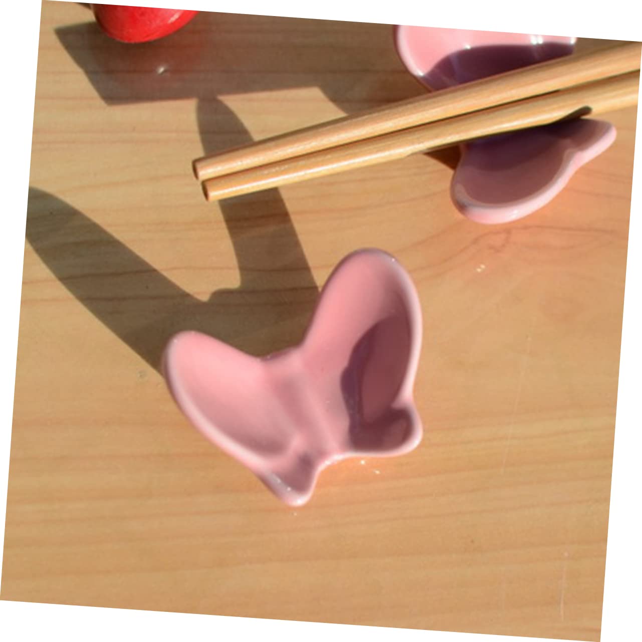 HOLIDYOYO 4Pcs Butterfly Ceramic Chopstick Rest Chic Decorative Holder for Chopsticks Spoons Forks Practical Desktop Decoration for Home and Dining Tables