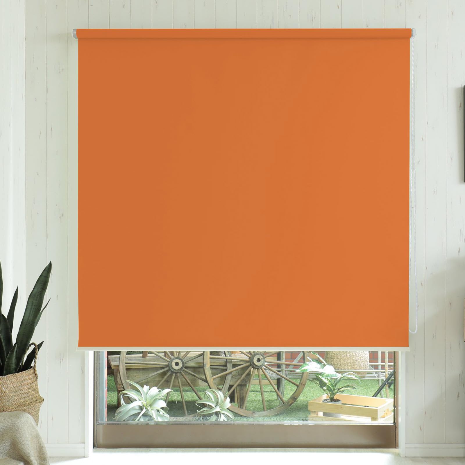 オーダーメイド　オレンジ　手動ロールスクリーン 壁面取り付け オーダーメイド オレンジ 手動ロールスクリーン 壁面取り付け 【公式通販】