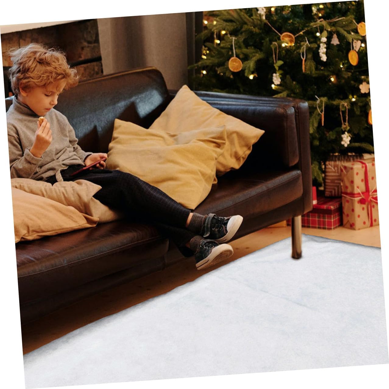2pcs Artificial Snow Blanket White Fake Snow Sheet 1.5x1m Thick Winter Decoration for Christmas Village Indoor Holiday Display