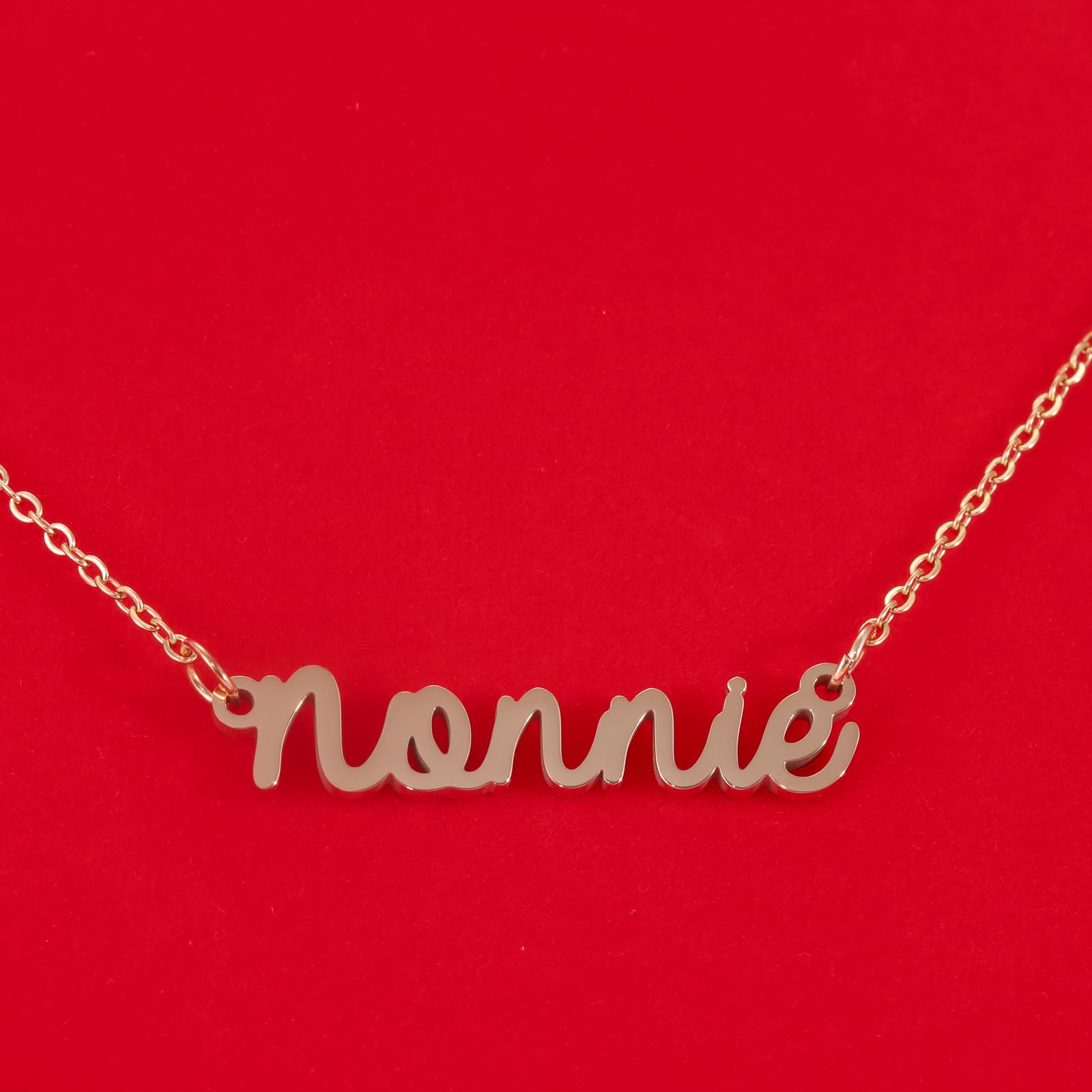 HUTIMY Nonnie Gift Necklace for Grandma Women Rose Gold Nonnies Mothers Day Ornament Best Nonnie ever Gifts