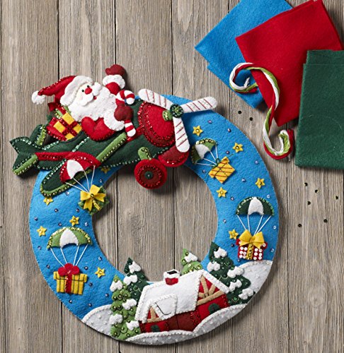 Bucilla Felt Wreath Kit, 13.5" X 17", Airplane Santa #TOP1