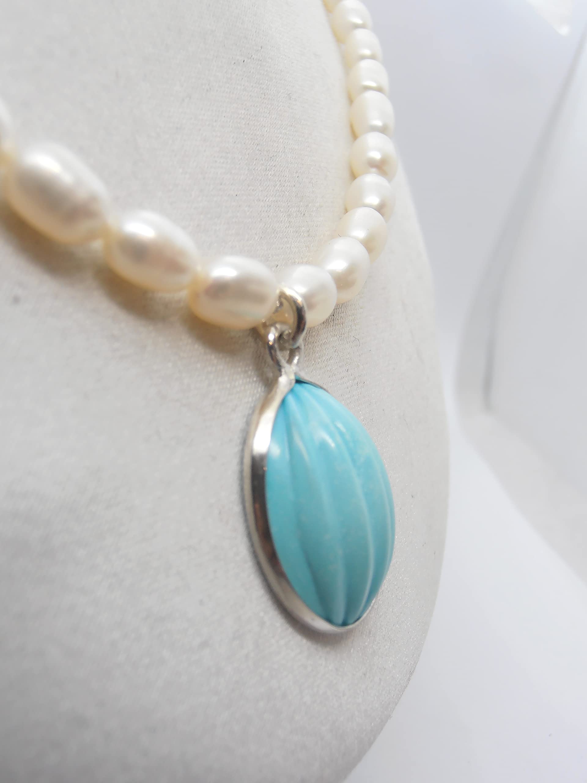 Collana di Perle d'Acqua Dolce con Ciondolo in Turchese Naturale e Argento 925 - Girocollo con Pietre Preziose