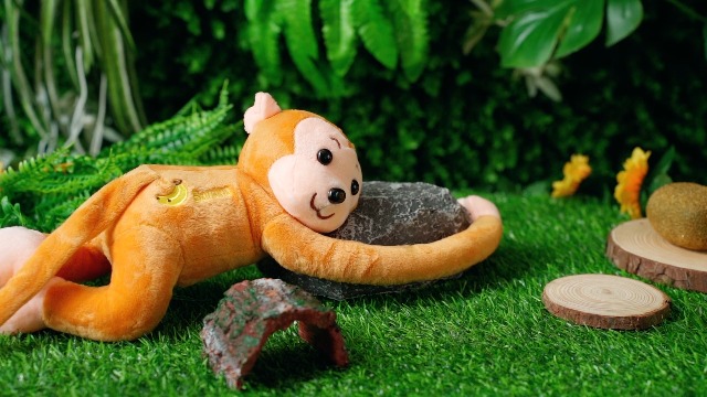 Amazon.com: Aoriher 4-Pack 17.8 Hanging Stuffed Monkeys with