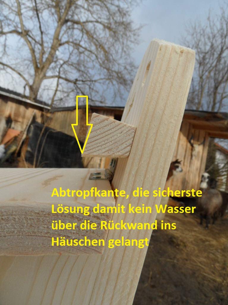 Eichhörnchen Futterhaus aus bayerischem Fichtenholz Made in Germany
