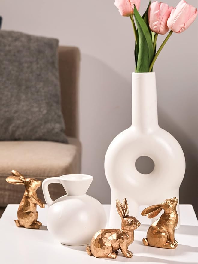 Adorable Easter Bunny Decor! ✨🐰