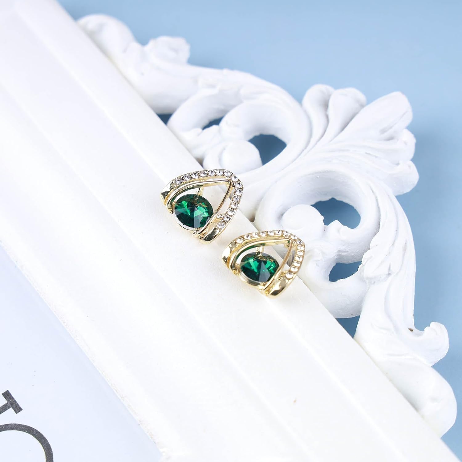 Vintage Crystal Emerald Earrings Rhinestone Claw Stud Earrings Sparkly Cz Emerald Earrings Green Emerald Stud Earrings Jewelry for Women - Image 3