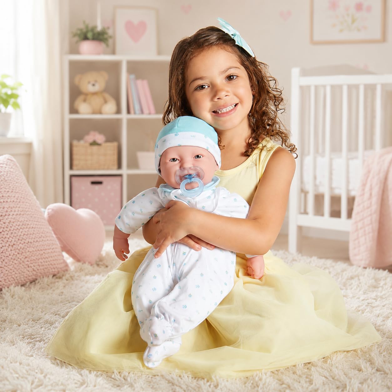 JC TOYS - Lalka La Baby 51 cm ma miękki i nadający się do prania korpus, magiczna butelka i smoczek, niebieski, zaprojektowana w Hiszpanii, 2 lata