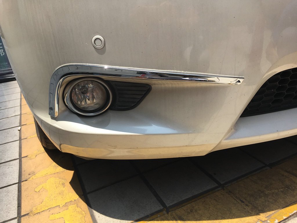 KAITIAN 2pcs ABS Chrome Front Fog Light Lamp Frame Molding Cover Trim Strip Decorative Emblems for Toyota Sienna 2011 2012 2013 2014 2015 2016 2017