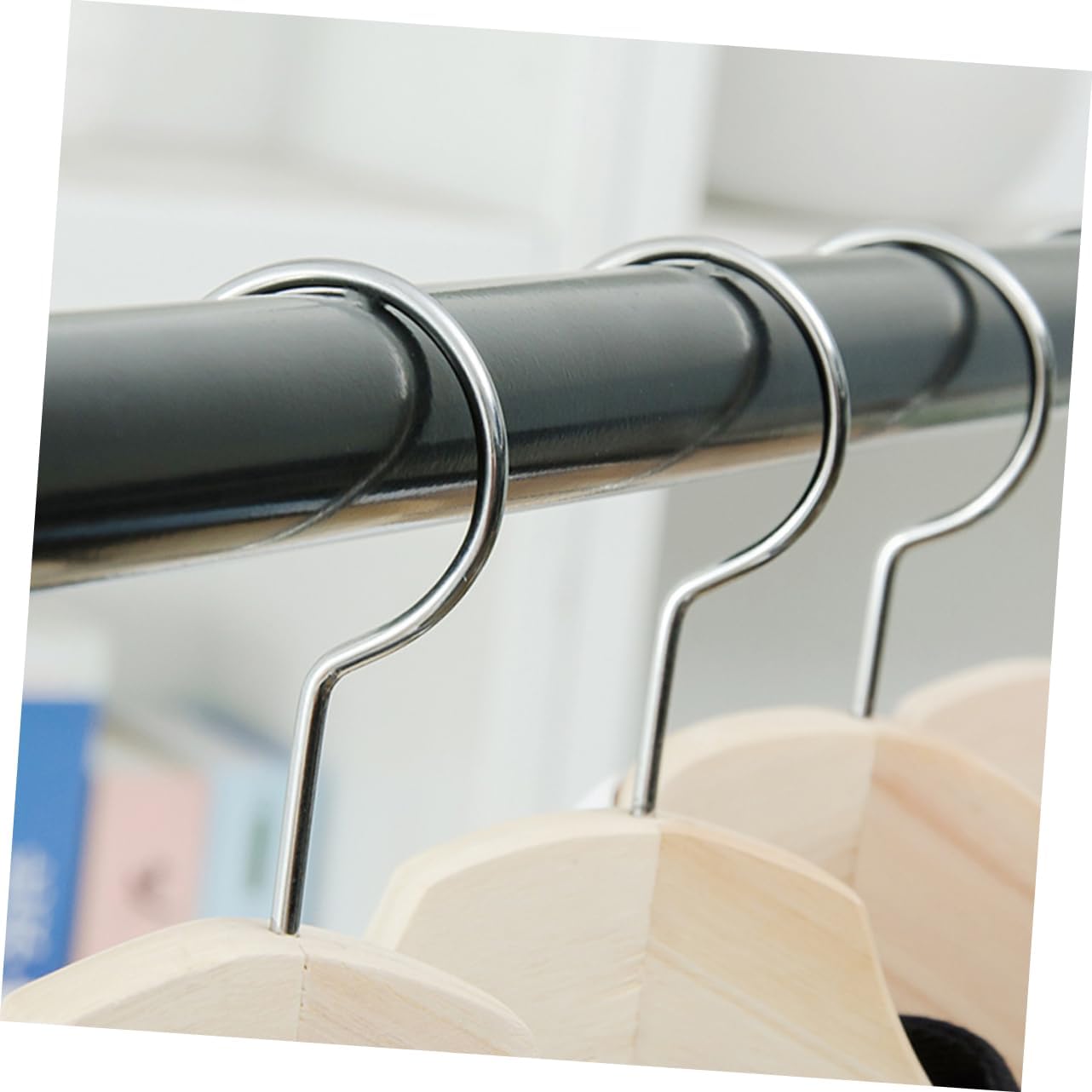 Heavy Duty Wooden Clothes Hangers 2 Pack Suit Hangers with Connector Hooks Non-Slip Bars for Coats Dresses