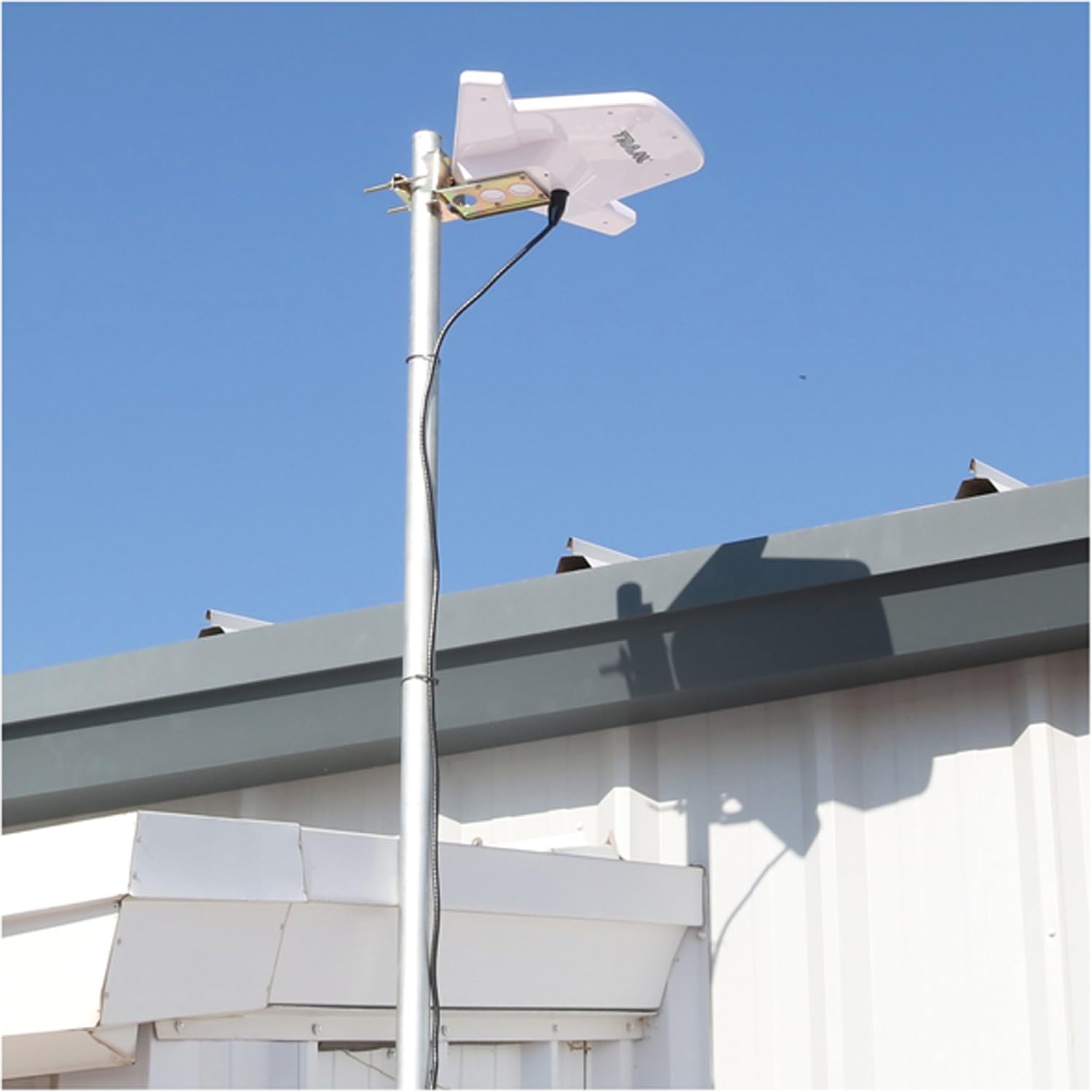 Tram Digital HDTV Antena amplificada para Exteriores para casa o RV Head Sustitución, Color Blanco