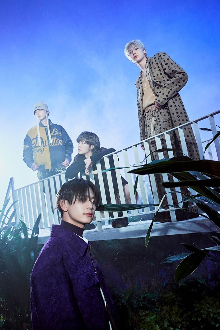 SHINee HARD 8th Album PhotoBook DREAMER Version CD+80p PhotoBook+1p PhotoCard+1p Bromide+Tracking Sealed