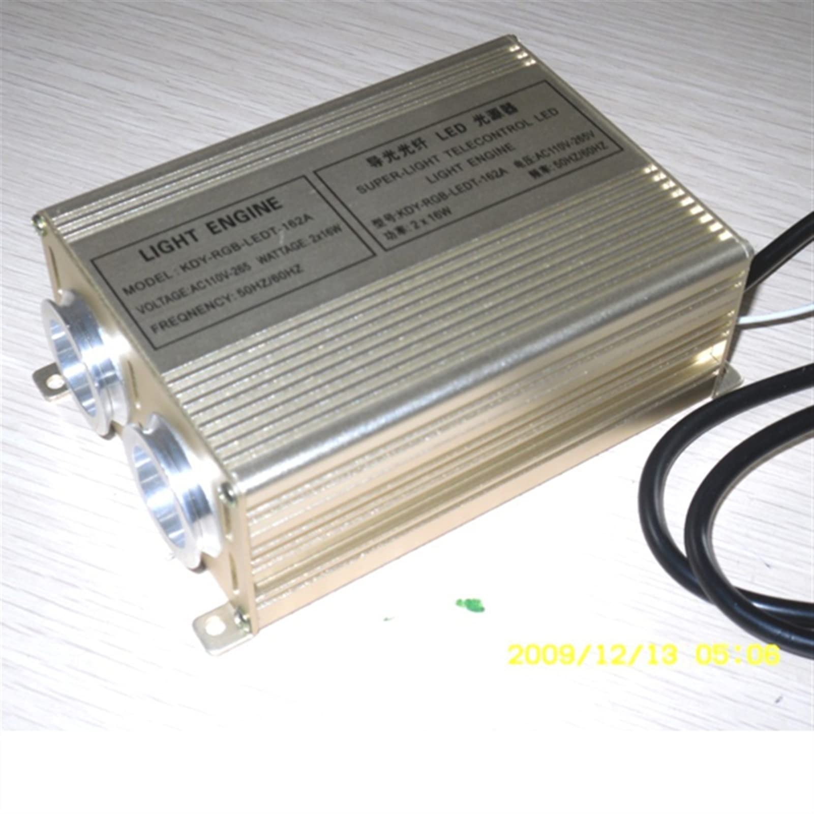 Złoto Rgb. Podwójna głowica 32W silnik światłowodowy 2 * 16W z pilotem Wysoka Wydajność