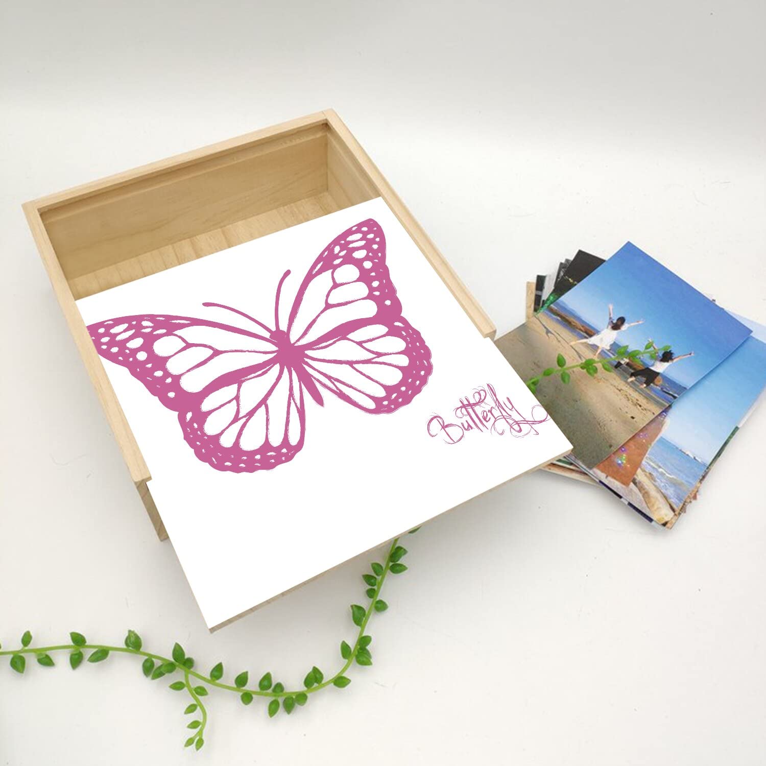 Putuo Decor Decorazione Acrilico a Forma di Farfalla con Base in Legno per Madrina e Amica Regalo Sentimentale Colorato con Frasi Affettuose per Donna Casa Ufficio (Amica Grazie per