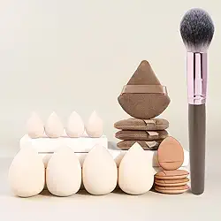 Conjunto de 17 pincéis de maquiagem e pó de pó, cerdas sintéticas macias e puff fofo para base e configuração impecáveis (café)