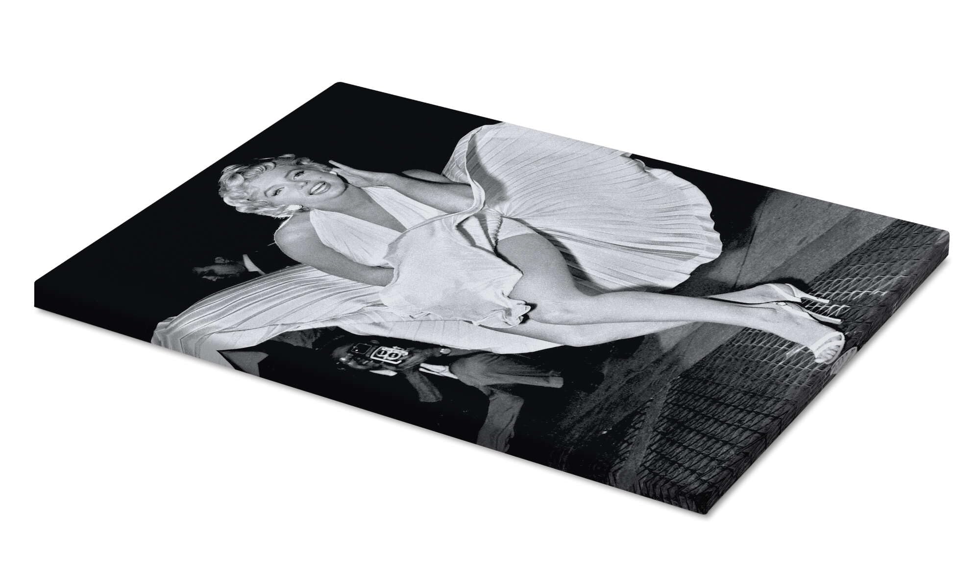 Posterlounge Marilyn Monroe Pose Leinwandbild | 40 x 60 cm von Celebrity Collection Schwarz-Weiß Wandbilder Wanddeko