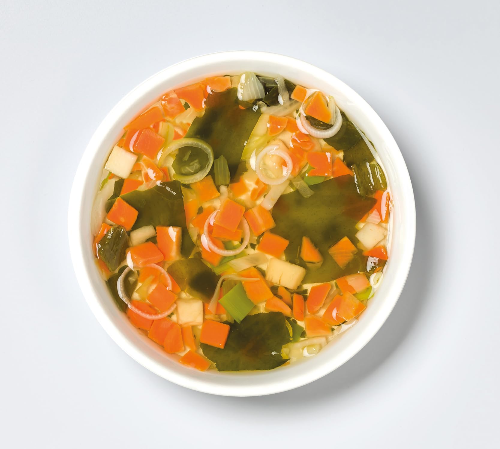 Trevijano Soupe Julienne de Mer: 6 barquettes de 100g chacune (600g de légumes déshydratés). Barquette: 8 portions de légumes: carotte, panais, poireau, algue wakame, oignon, chou,céleri et persil.