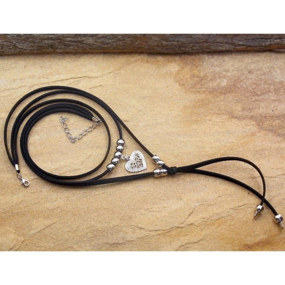 Gargantilha de couro com três voltas choker cordão preta bijuterias em promoção! Veja a oferta e mais achadinhos de Bijuterias 3 Hoje é o melhor dia para comprar Gargantilha de couro com três voltas choker cordão preta bijuterias com aquele preço maroto! Promoção! Aproveite a oferta! 3