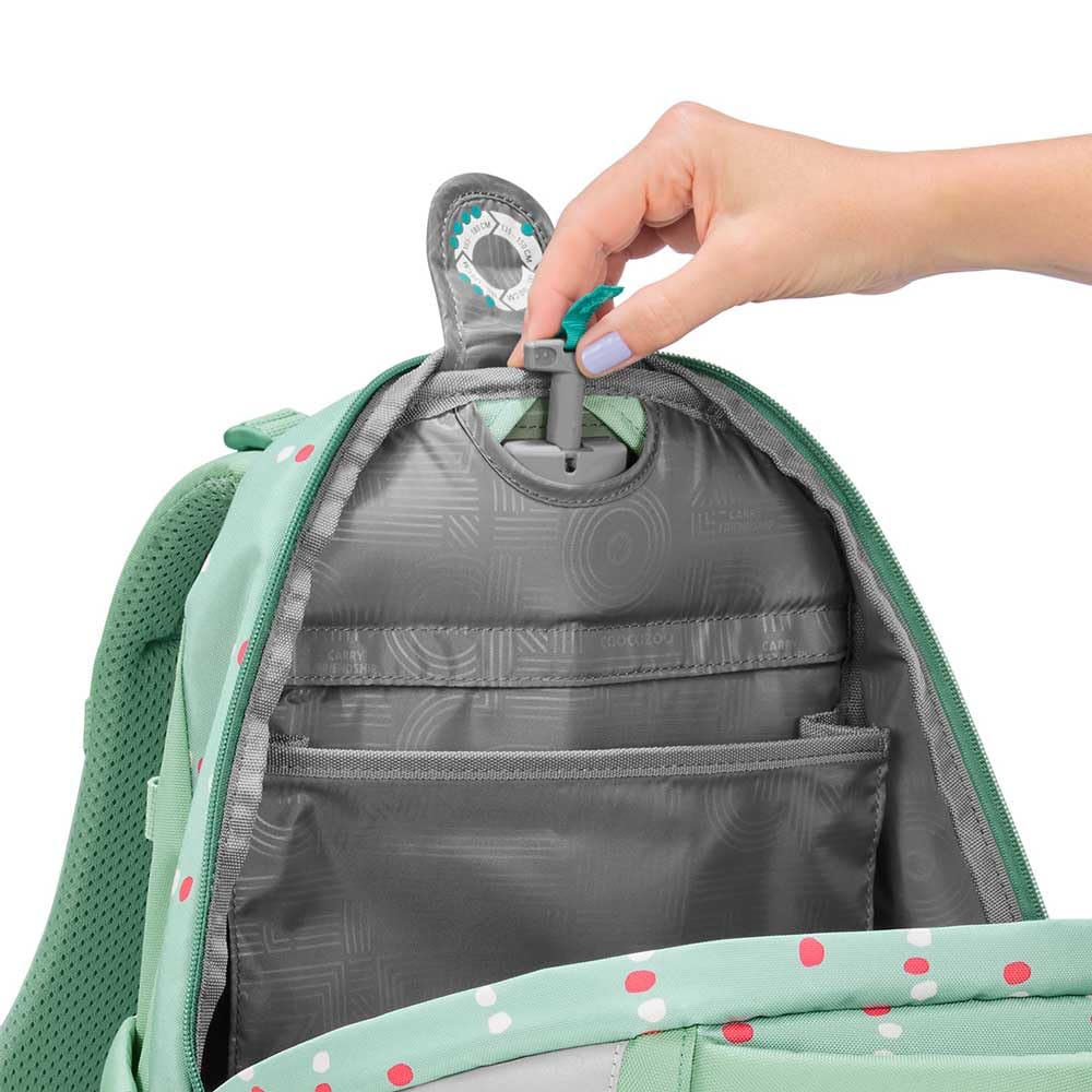 coocazoo MATE Schulranzen-Set 3tlg für Mädchen und Jungen ab der 4. Klasse mit Rucksack. Schlamperetui und Sportbeutel (Dancing Dots V2)