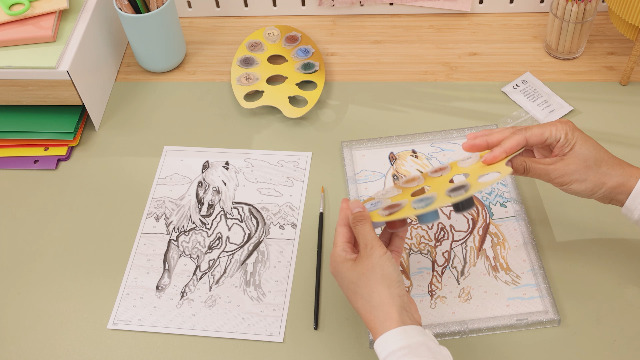 Ravensburger CreArt Série E Classic : chevaux lune et étoiles, kit de peinture par numéros, contient une planche pré-imprimée, un pinceau, des couleurs et des accessoires, jeu créatif pour enfants de Ravensburger CreArt Série E Classic : chevaux lune et étoiles, kit de peinture par numéros, contient une planche pré-imprimée, un pinceau, des couleurs et des accessoires, jeu créatif pour enfants de