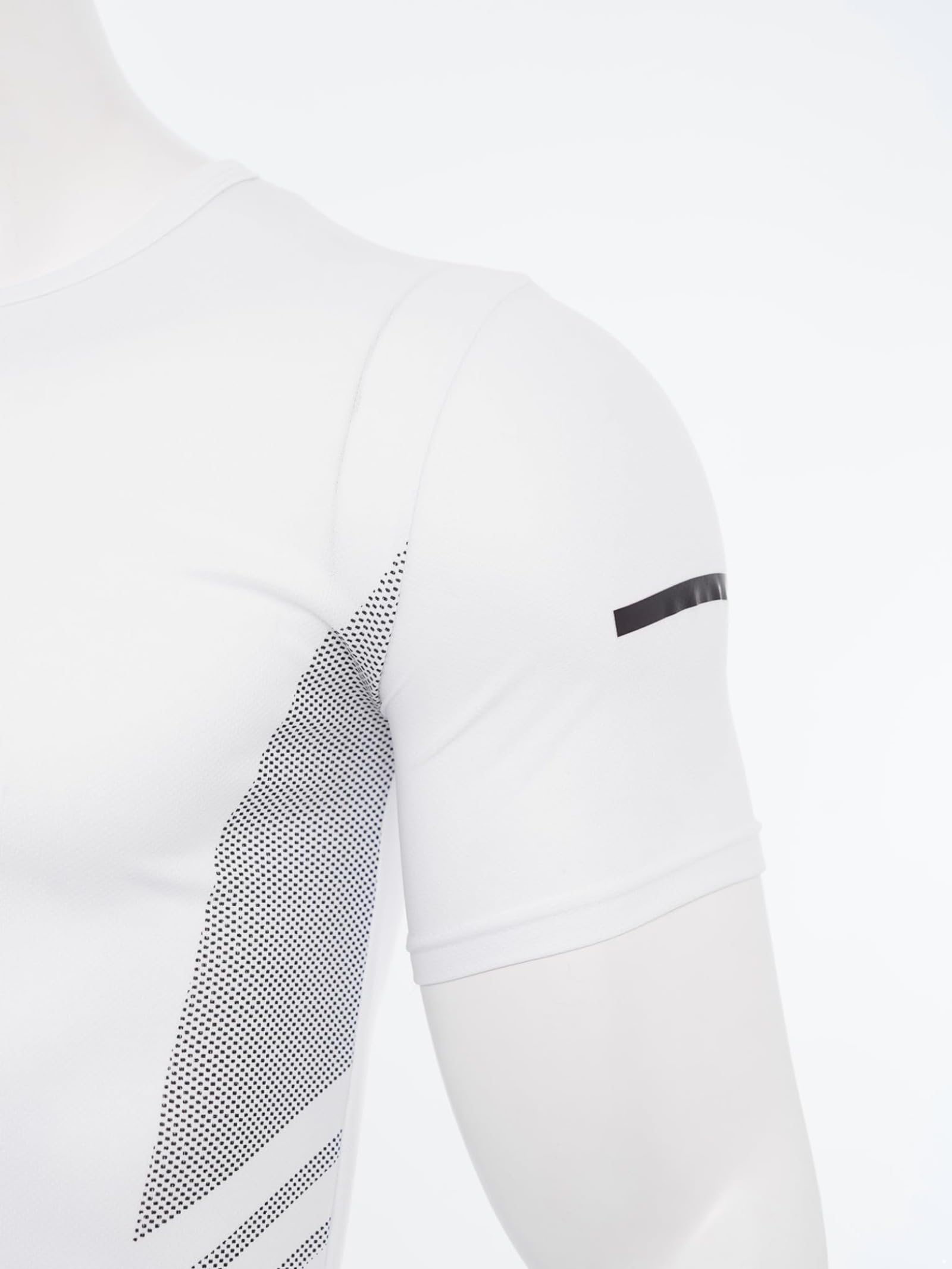 Camiseta de entrenamiento de secado rápido para hombre, transpirable, cuello redondo, manga corta con tira reflectante para gimnasio y correr — view 7