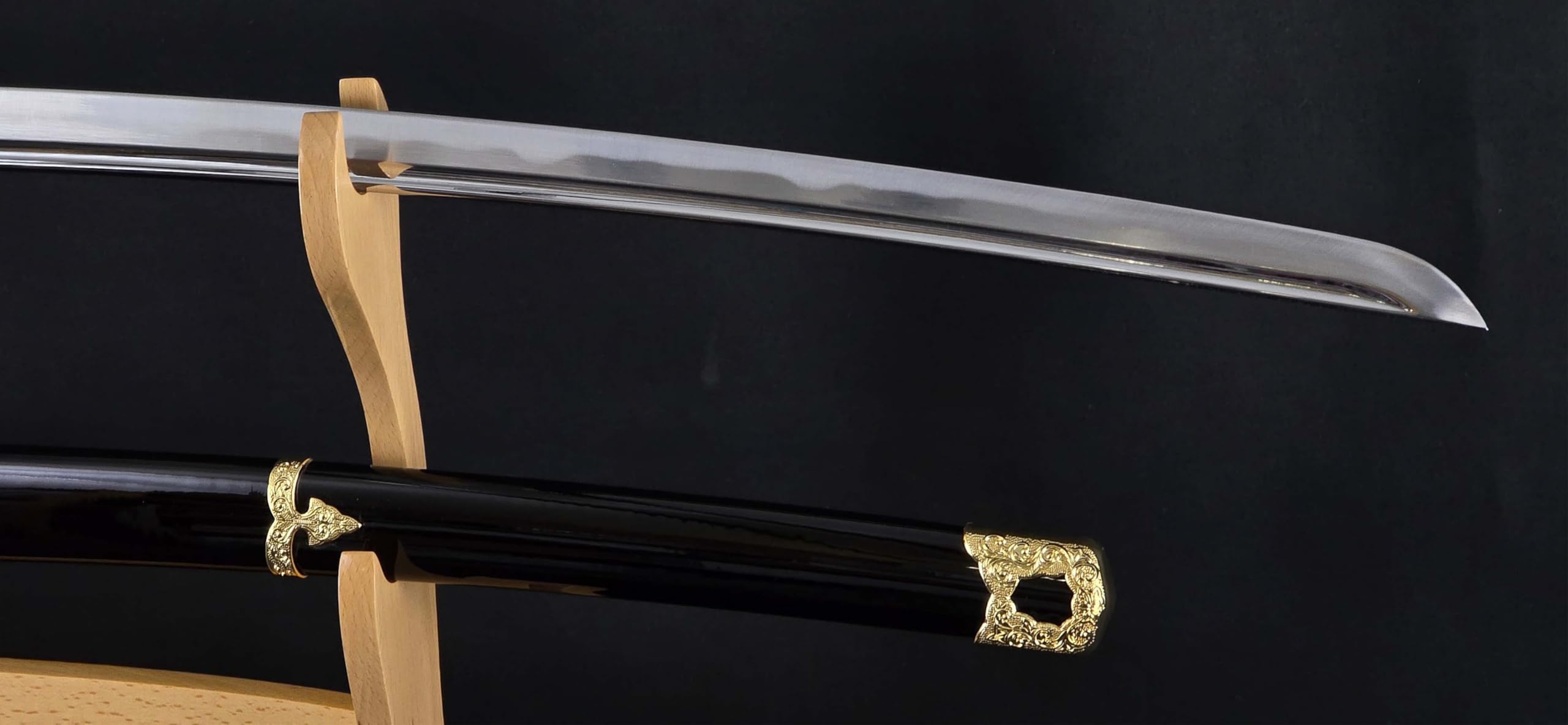 Amazon.co.jp: しのびや.com 模造刀 姫鶴一文字拵え 黒呂鞘 しのびや