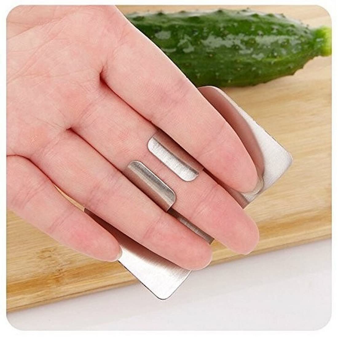 BKSMD Stainless Steel Finger Cutting Protector Hand Guard Safe Chopping Slice Kitchen Tool 2