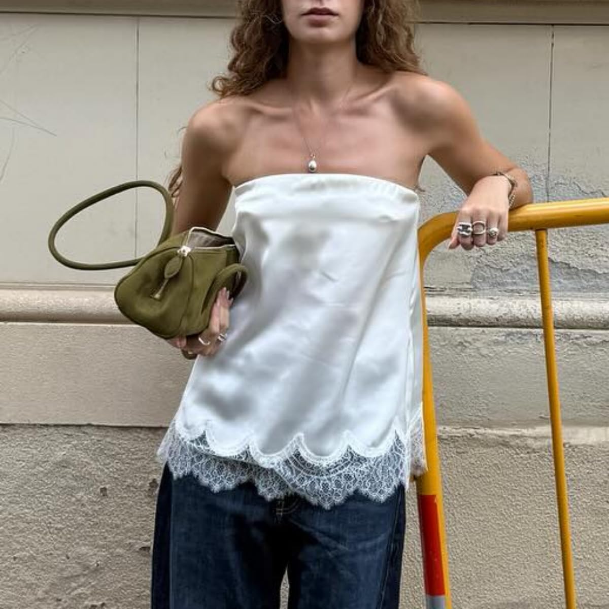 Women Y2K Lace Trim Satin Tube Top Silk Strapless Loose Bandeau Top Sexy Going Out Layering Shirt Streetwear - Image 2