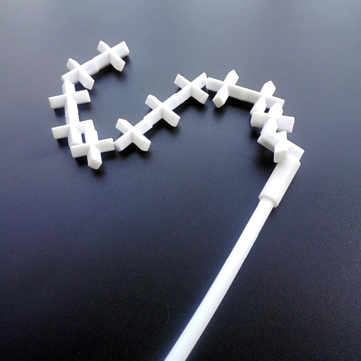 2 Stück Weiße Ptfe Magnetische Rührstäbchen für Labor mit Chemisch Inertem Material und Geringer Reibung für Biologische und Chemische Laboranwendungen
