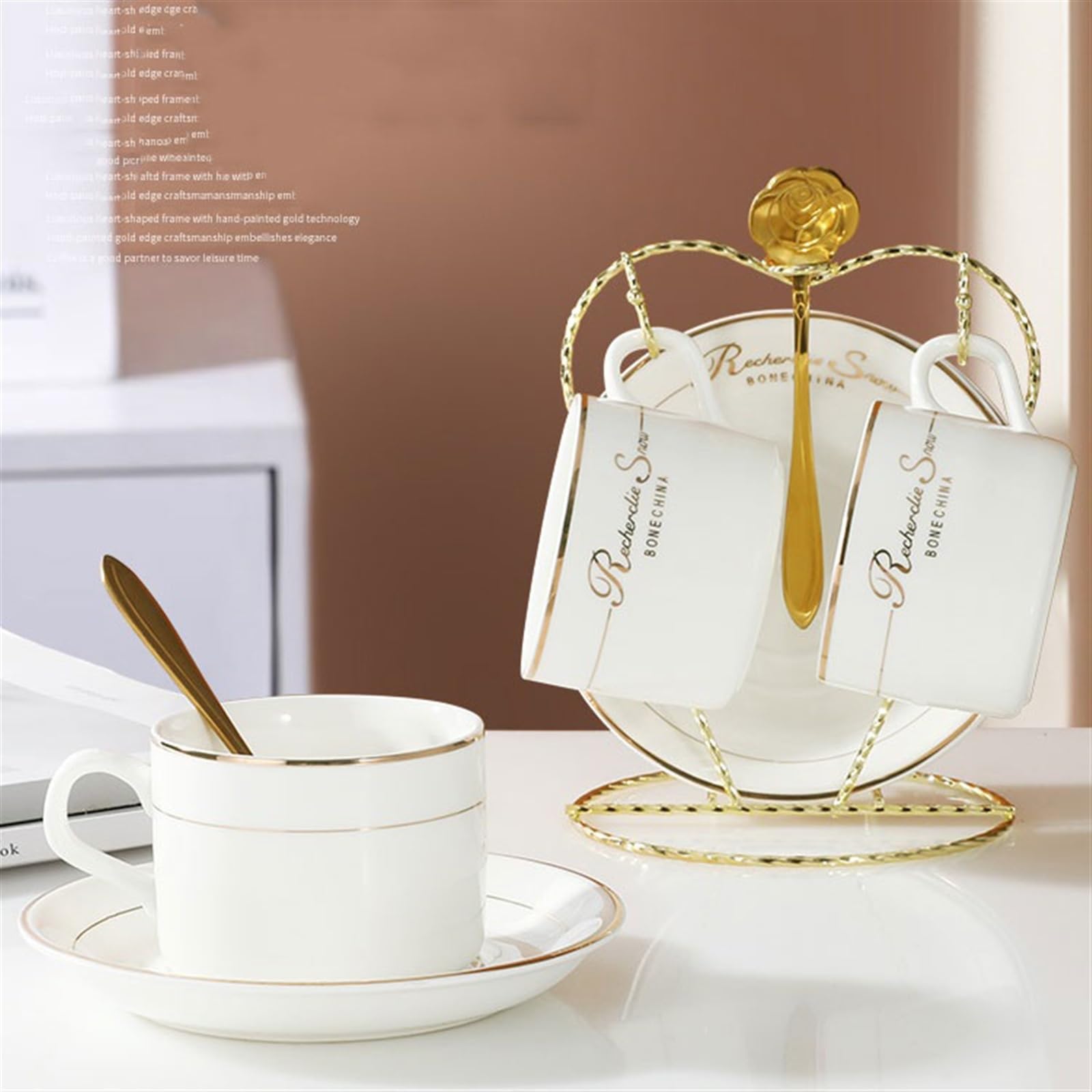 Tasses à café Ensemble de tasses à café en céramique exquise haute qualité, ensemble luxe européen deux pièces avec tasse, soucoupe et cuillère