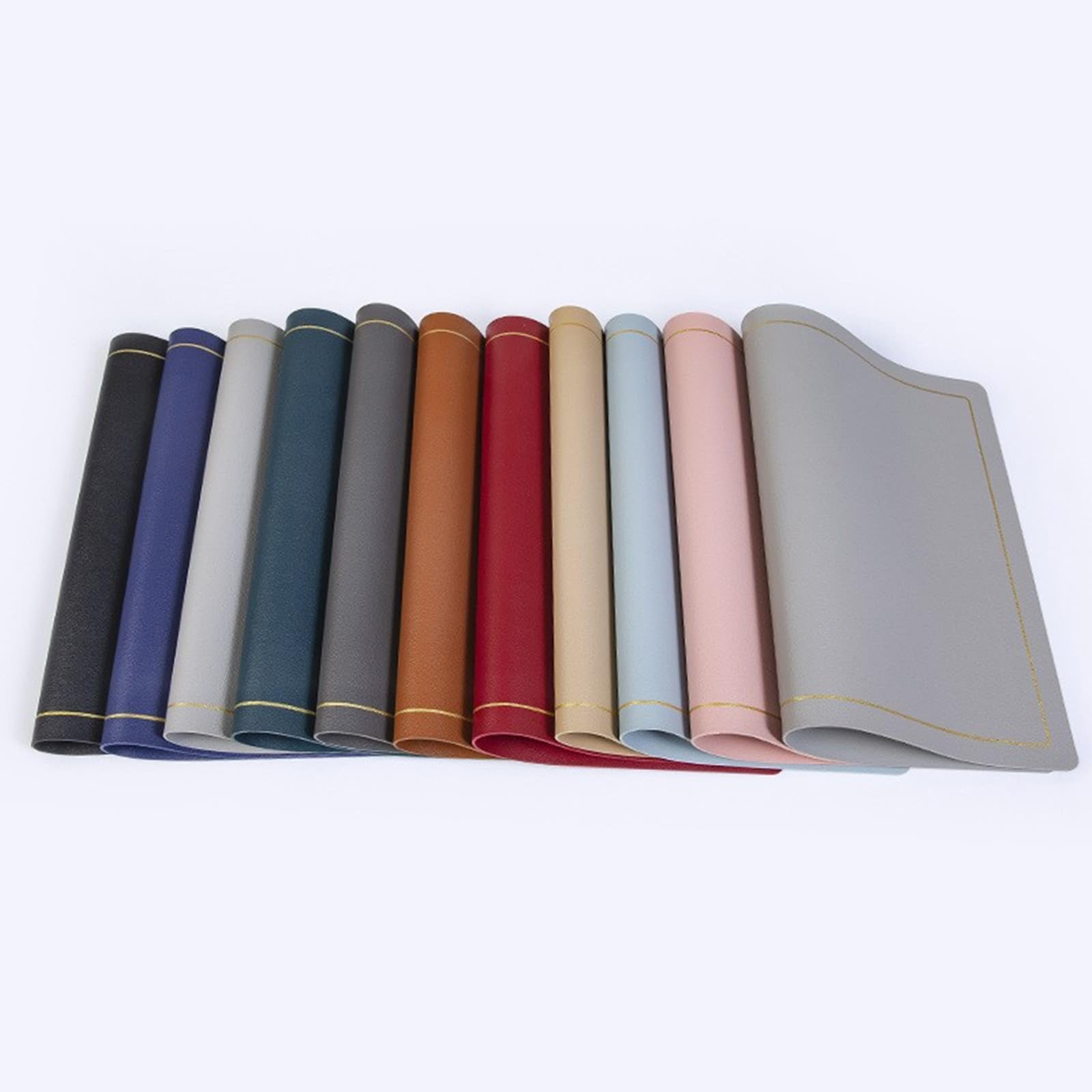 AMDXD Lot de 6 sets de table carrés - En cuir synthétique - Style bohème - Couleur unie - Lignes dorées - Résistants à la chaleur - Pour la maison, le restaurant - Gris clair - 30 x 43 cm