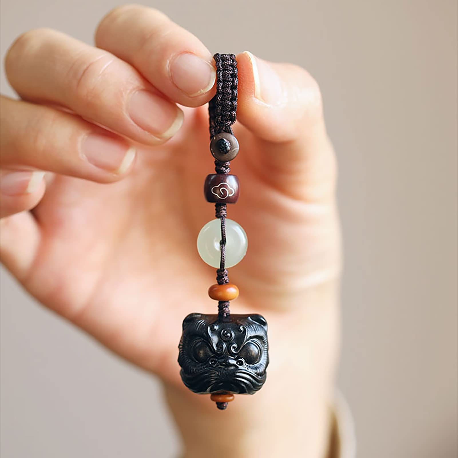 RAN-Keychain Chinesischer Löwe-Auto-Schlüsselanhänger, Retro-Sandelholz-Tanz-Löwe-Schlüsselring für Auto-Handtaschen-Charme-kreatives Geschenk (Color : Black, Size : 3.3 x 0.9 x 0.9 in)