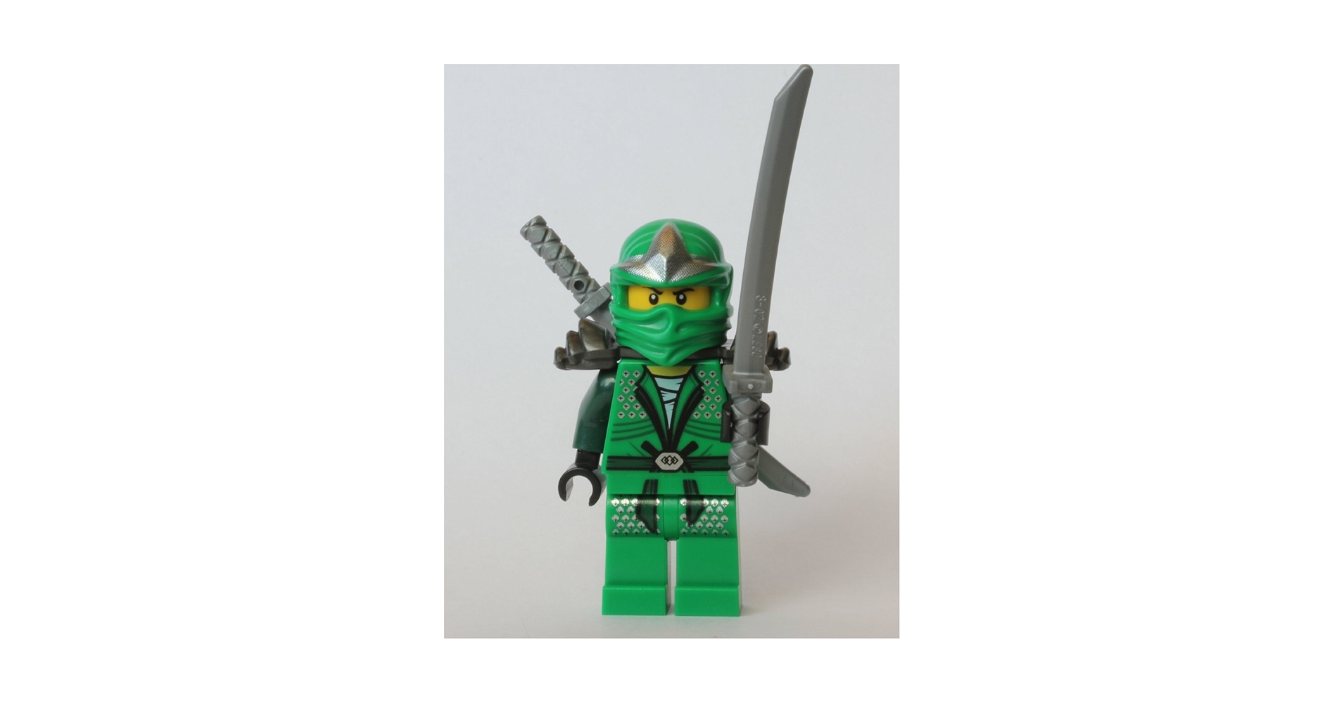 にん様dotwht2 LEGO Ninjago Lloyd ZX (Green Ninja) with Armor and Dual