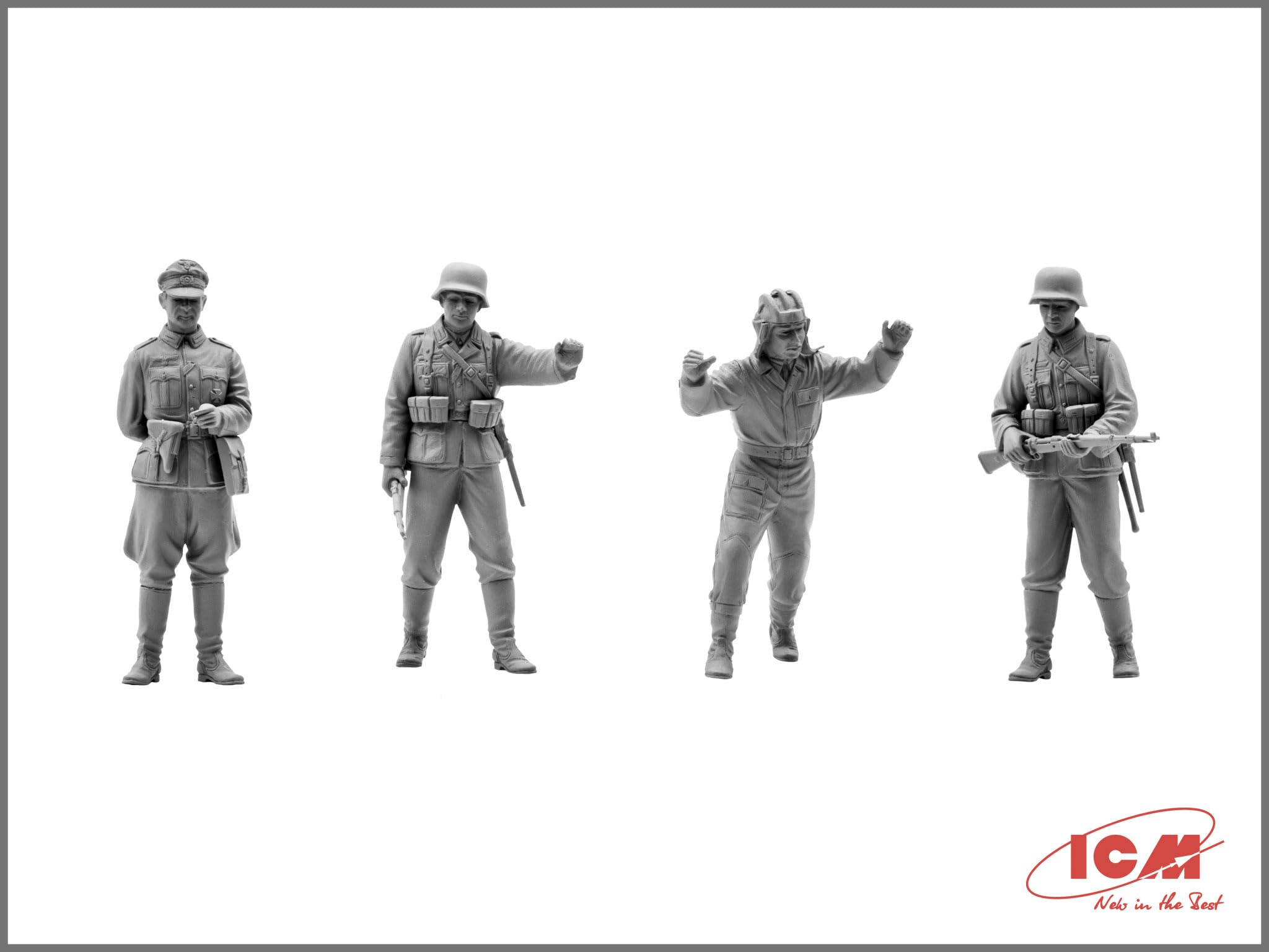 Amazon | アイシーエム ICM 1/35 バルバロッサ作戦 ドイツ兵3体