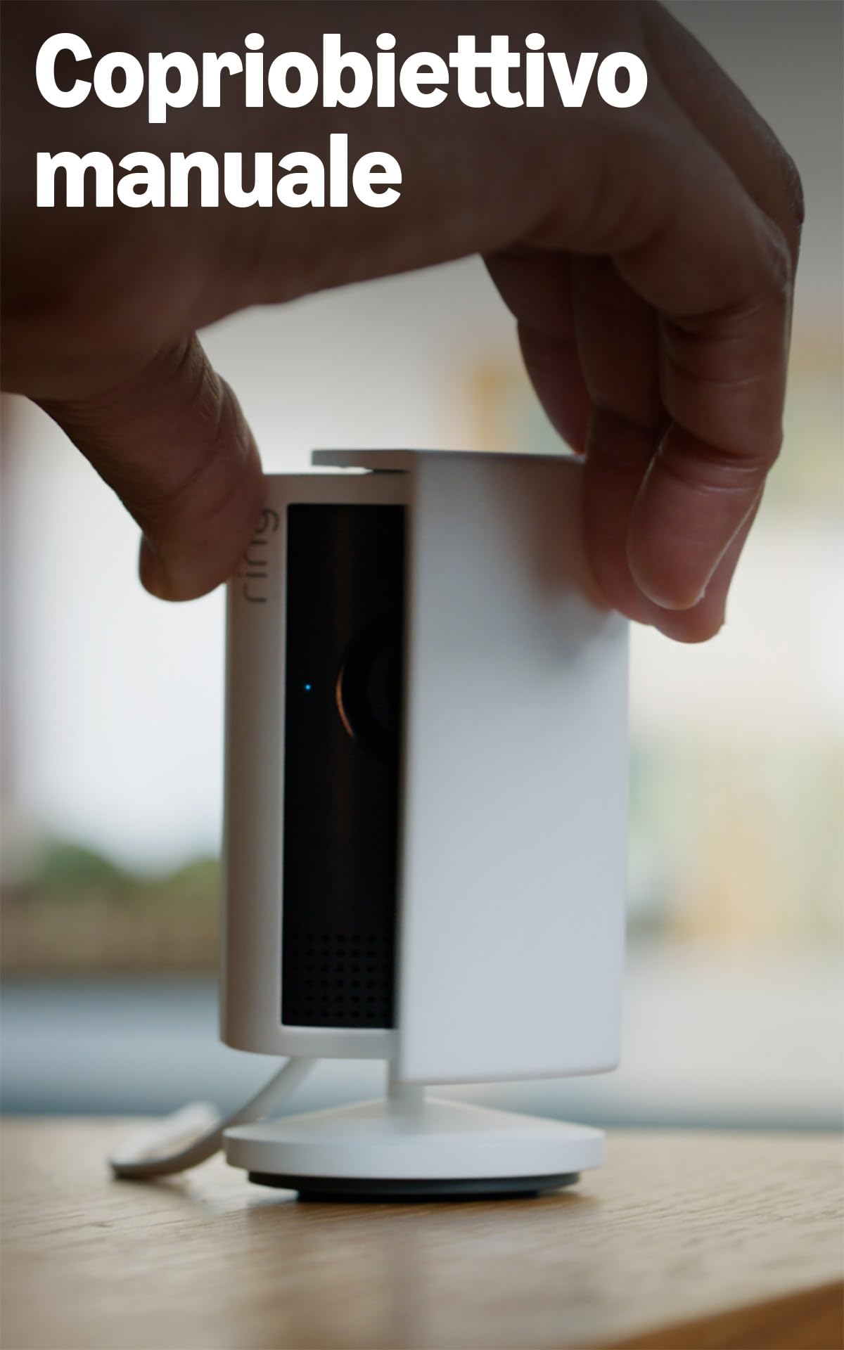 Ring videocamera interna Plus (Indoor Camera Plus, ultimo modello) | Videocamera plug-in | Retinal 2K, zoom 4x, copriobiettivo manuale | Prova gratuita di 30 giorni del piano d'abbonamento Ring