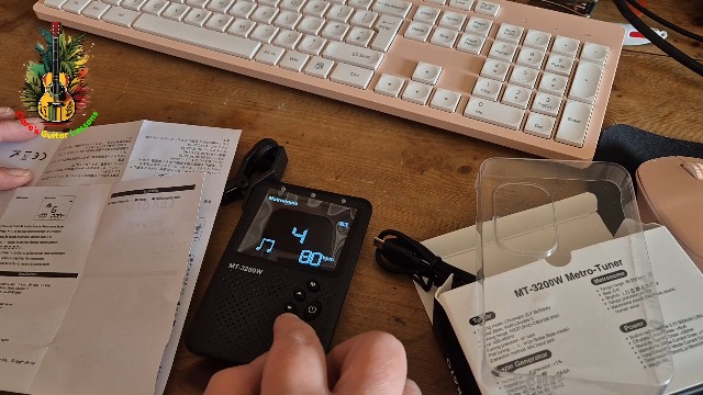 LEKATO 3-in-1 Gitarren-Stimmgerät - Mit Metronom & Tongenerator