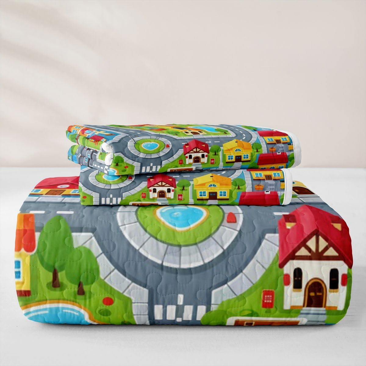 Manfei Cartoon City Map Quilt Set Road Building Playground Tree Quilted Coverlet Kids Boys Girls Play Adventure Car Map Lightweight Soft Bedspread Coverlet with 2 Pillow Sham Queen Size Blue Green