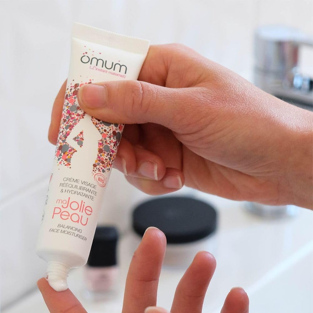 OMUM - Mes Essentiels Grossesse - 1 huile sèche pour le corps La Surdouée + 1 crème visage Ma Jolie Peau + 1 gel nettoyant & hydratant L'Intime - Vegan & Bio - Kit femmes enceintes