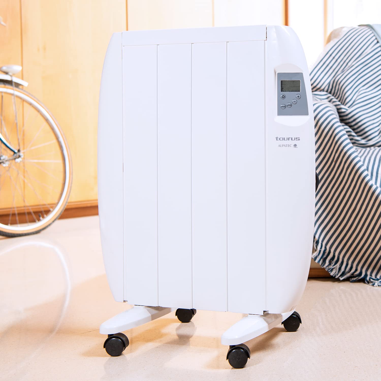 Taurus - Emisor Térmico Digital 600W | Tecnología seca | Sin fluidos | Programación diaria y semanal | 2 modos | Termostato ajustable | Incluye patas y soporte pared | Blanco.
