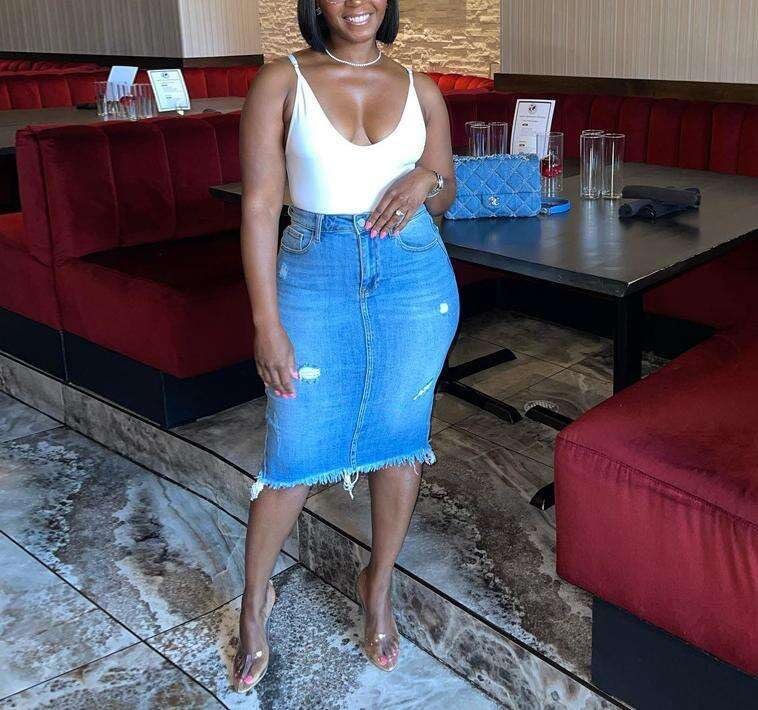 Women's Denim Skirt High Waisted Bodycon Pencil Skirt Knee Length Jean Skirts with Pockets