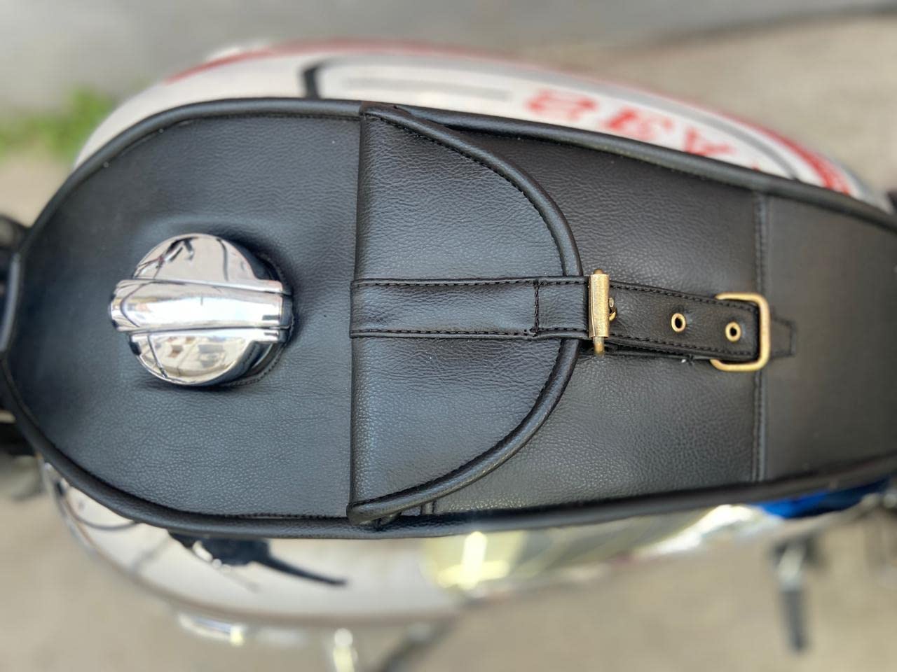 Sahara Seats Compatible with Interceptor 650/Continental GT 650 Tank Strap/Tank Cover (Black)…