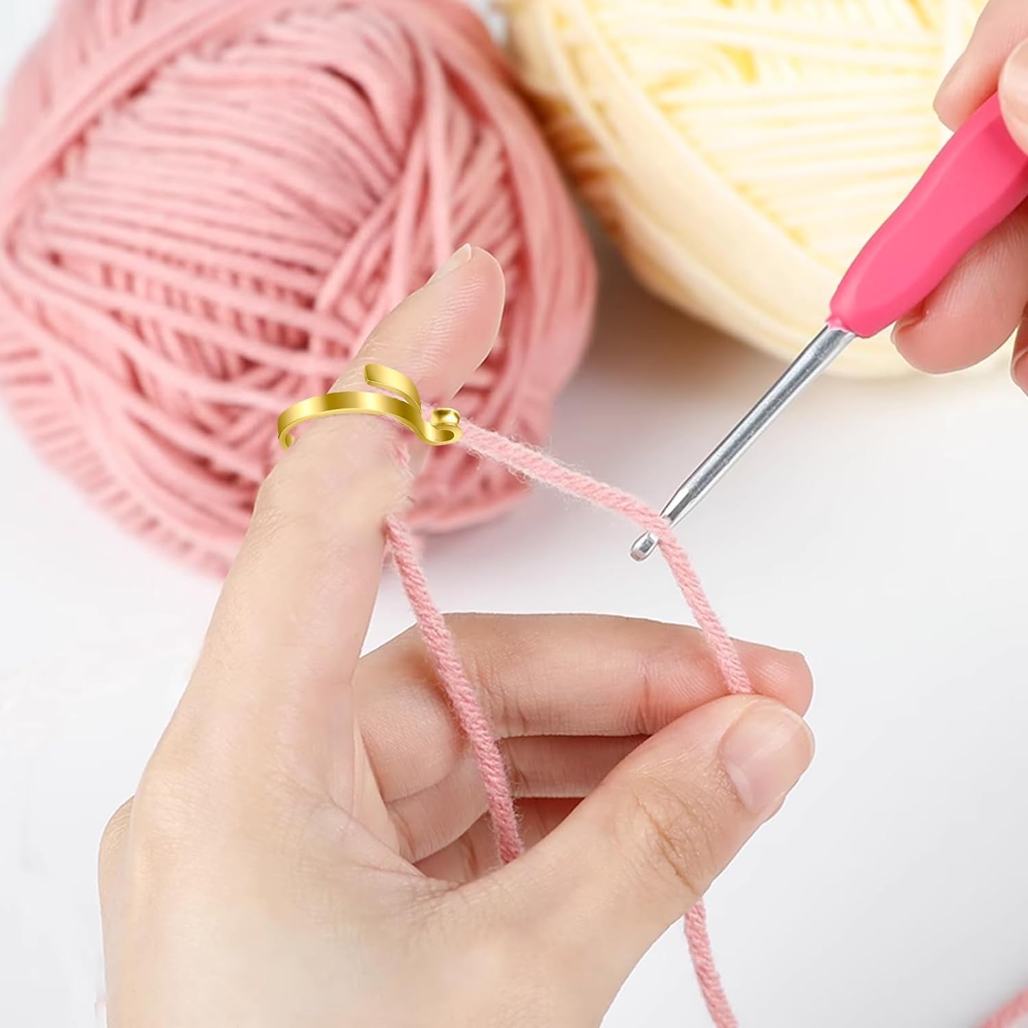 Gehaakte ringen voor haken verstelbare gehaakte spanring voor vinger kat garen gids ring breien haak accessoires met doos voor vrouwen 3 stuks