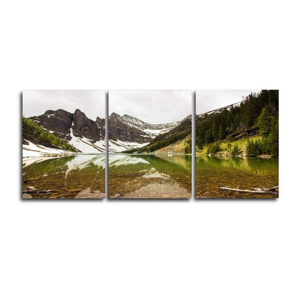 Art mural montagne triptyque grand format pour salon moderne